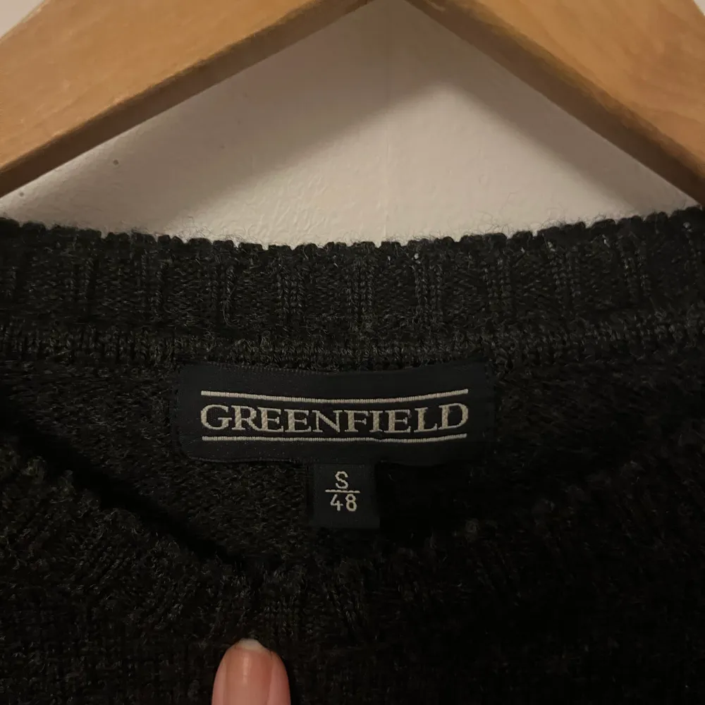 Stickad tröja från Greenfield i storlek s. Tröjor & Koftor.