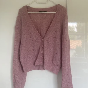 Söt kofta - Supersöt rosa kofta från bikbok💓