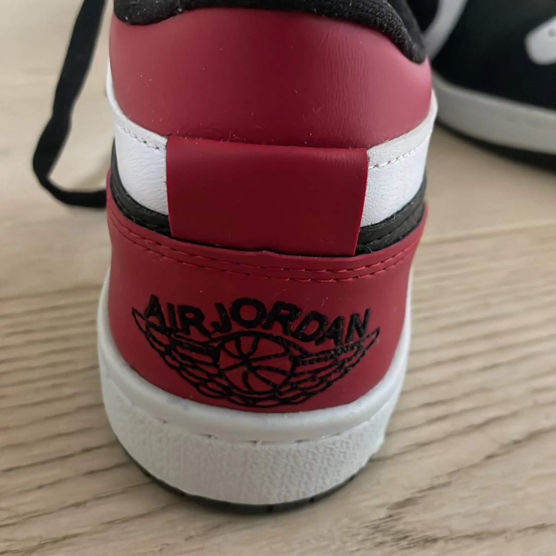 Nike Air Jordan low  - 91