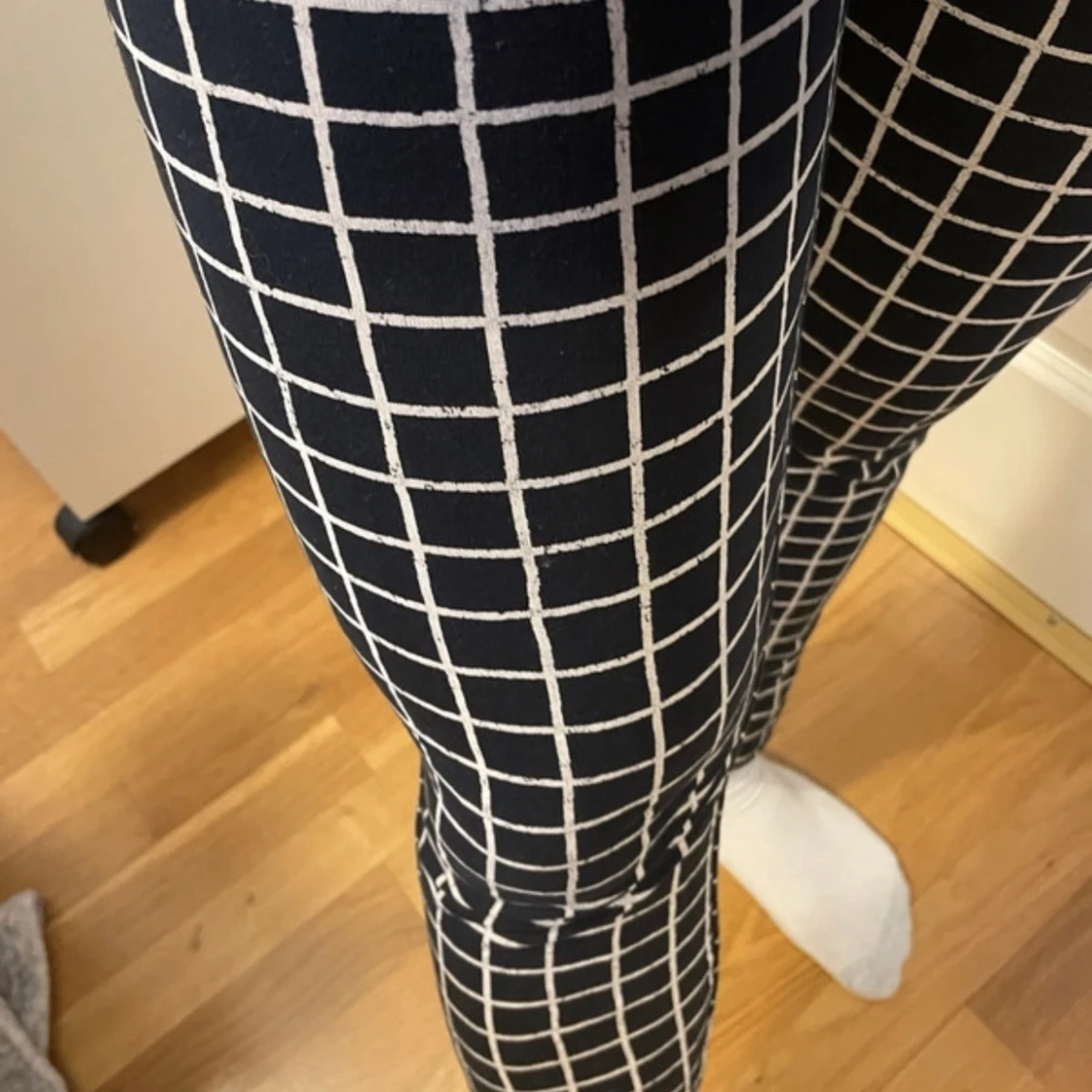 Mjuka rutiga tygbyxor - 91