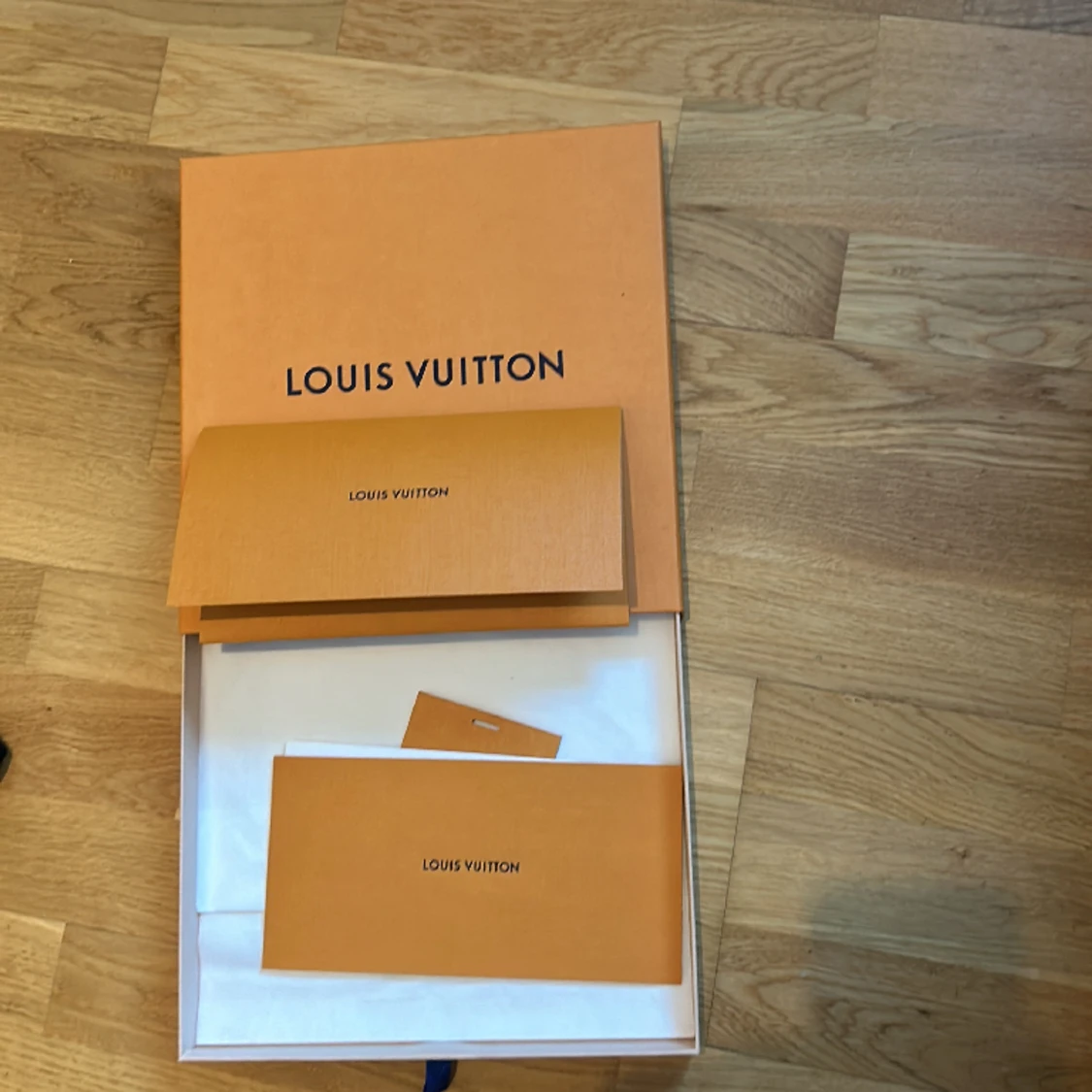 Louis Vuitton Mössa  - 91
