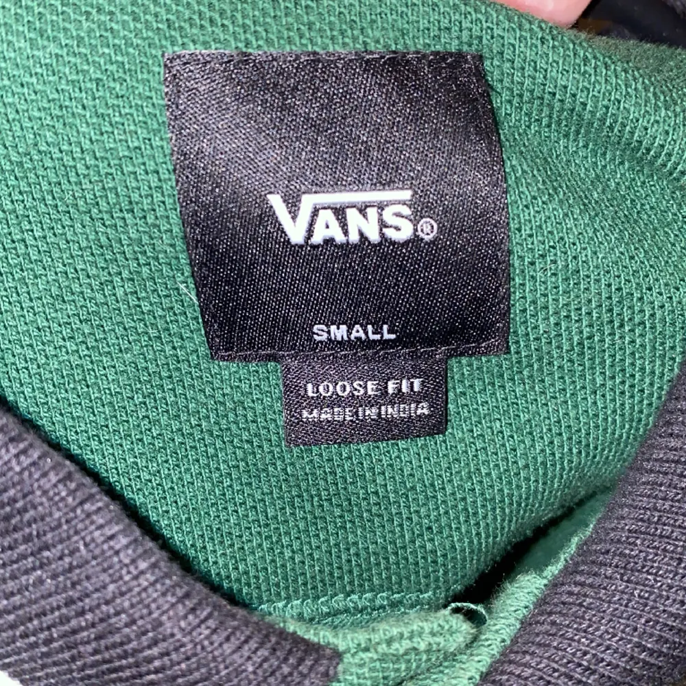 Grön vans pike bra skick. Lose fit/baggy. T-shirts.