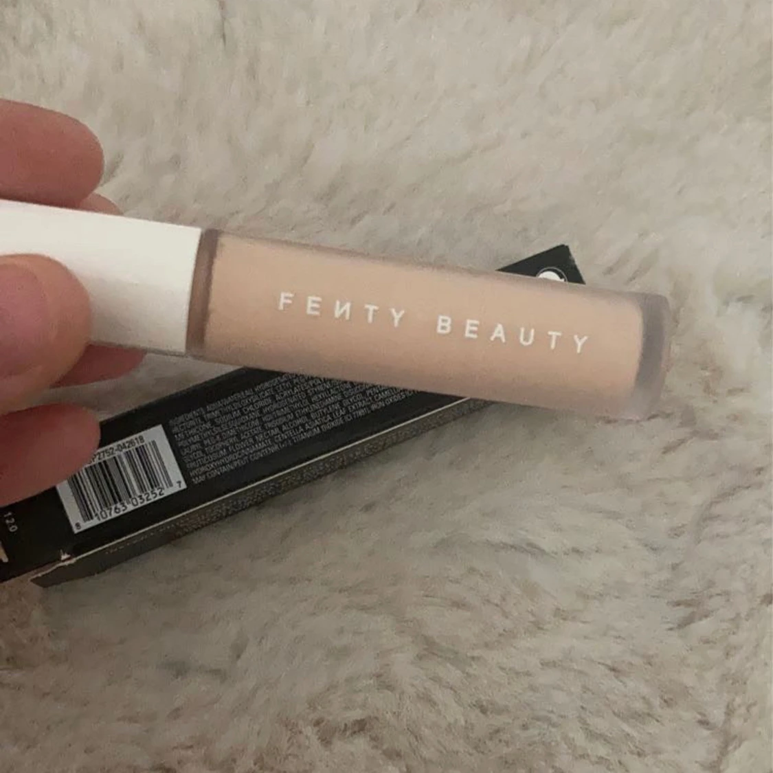 Hudprodukter och smink 