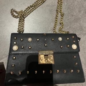 Väska  - Super fin väska  