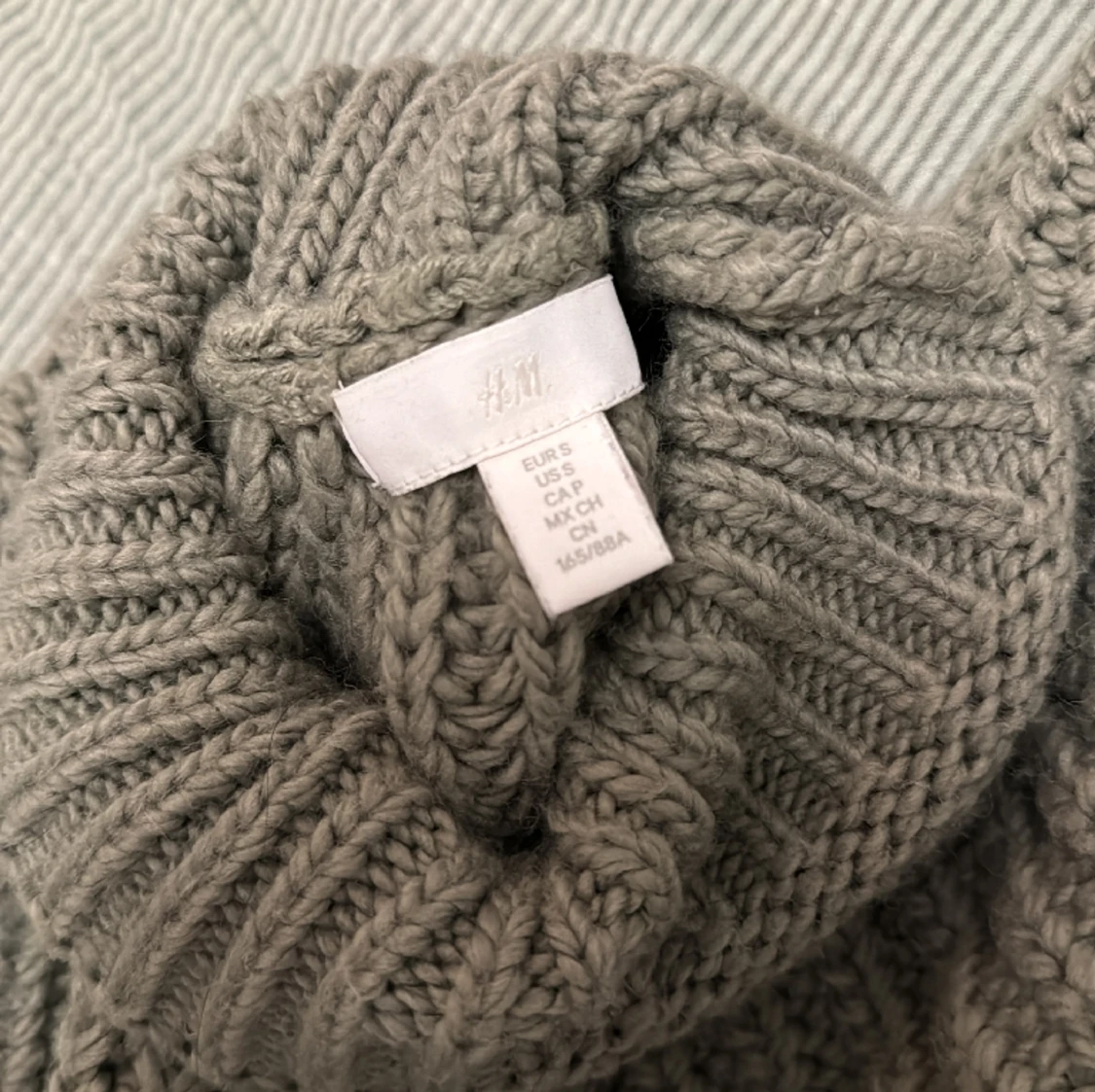 Stickad tröja - 91