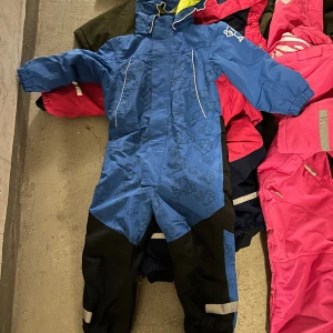 Overall strlk 110cm - Bra skick overall blå 