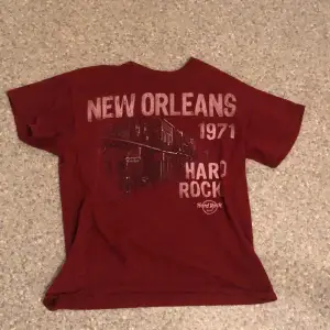 As snygg t-shirt köpt från Hard Rock cafe, mycket bra skick