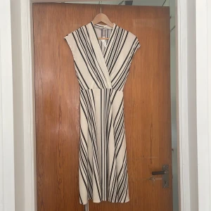 H&M klänning - Storlek XS