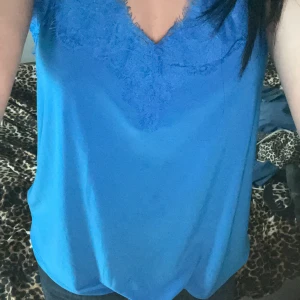 linne - en luftig blå linne från amisu i storlek s köpt från new yorker💋