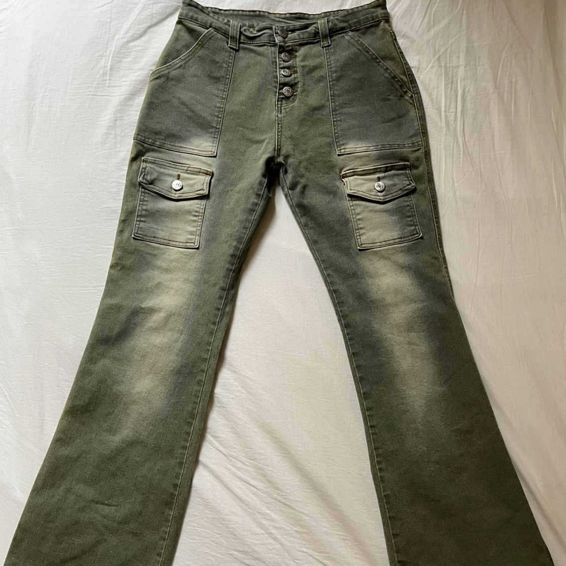 Mid rise flared jeans  - 90