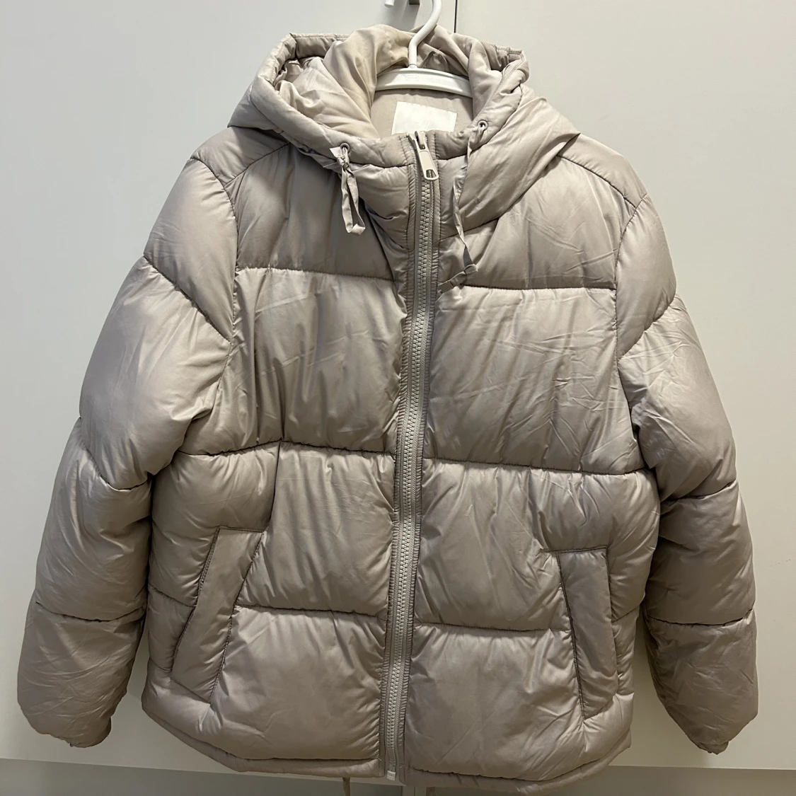 Begie dunjacka feån h&m