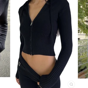 Catania sett - Säljer detta fina trendiga sett som jag bara använt en gång. Bilderna är från deras hemsida💕på hemsidan kostar den 1499 passar s-m