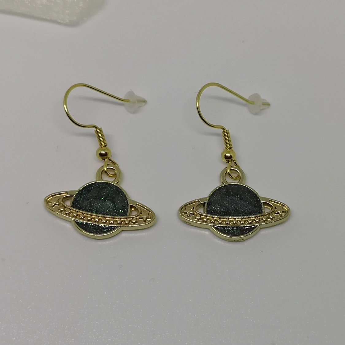 Örhängen - saturnus 