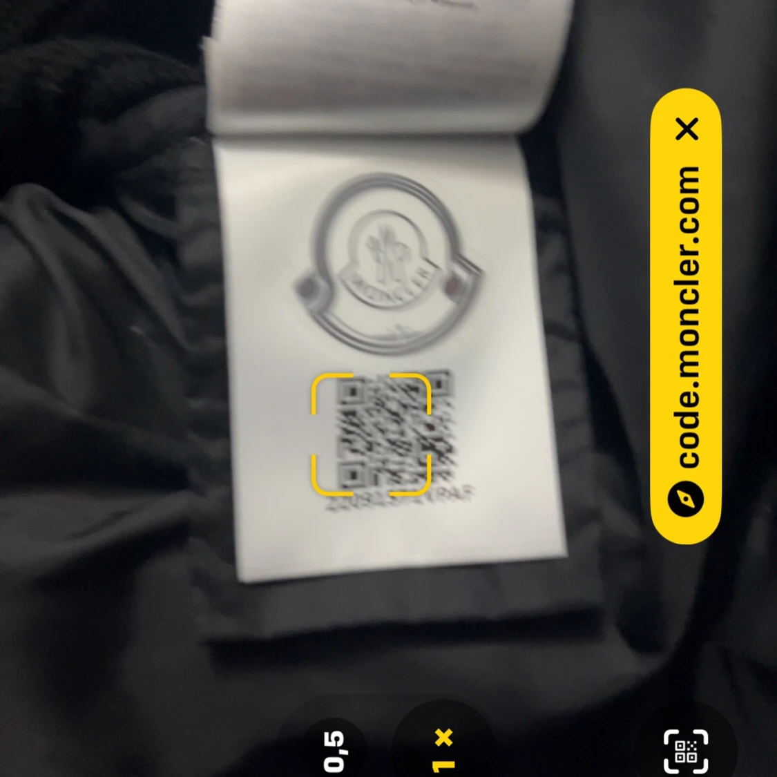 Moncler Cardigan - 91