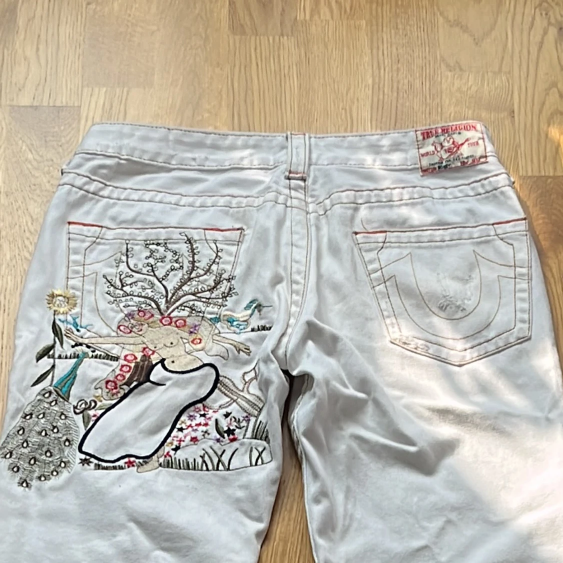  Vita flared True Religion byxor - 90