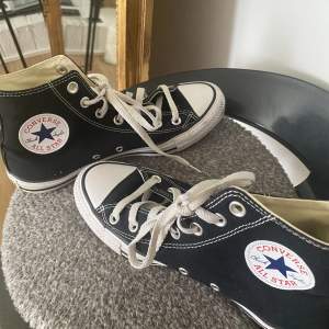 Converse – Chuck Taylor All Star – Unisex – Svarta sneakers med höga skaft i storlek 39🤍 Köpte på ASOS