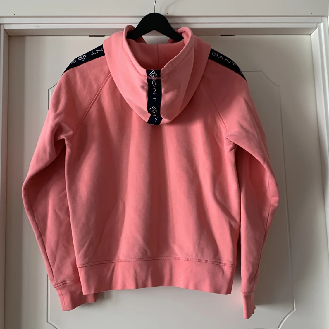 Rosa hoodie Gant  - 90