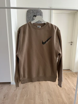Nike crewneck - Nike crewneck Använd 