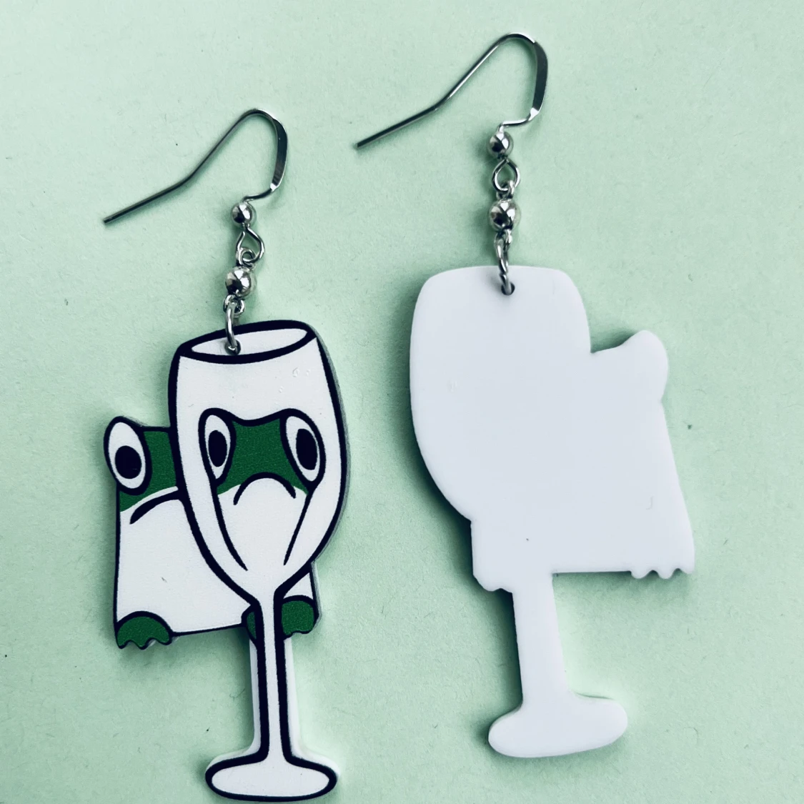 Crazy frog örhängen 💚 - 90