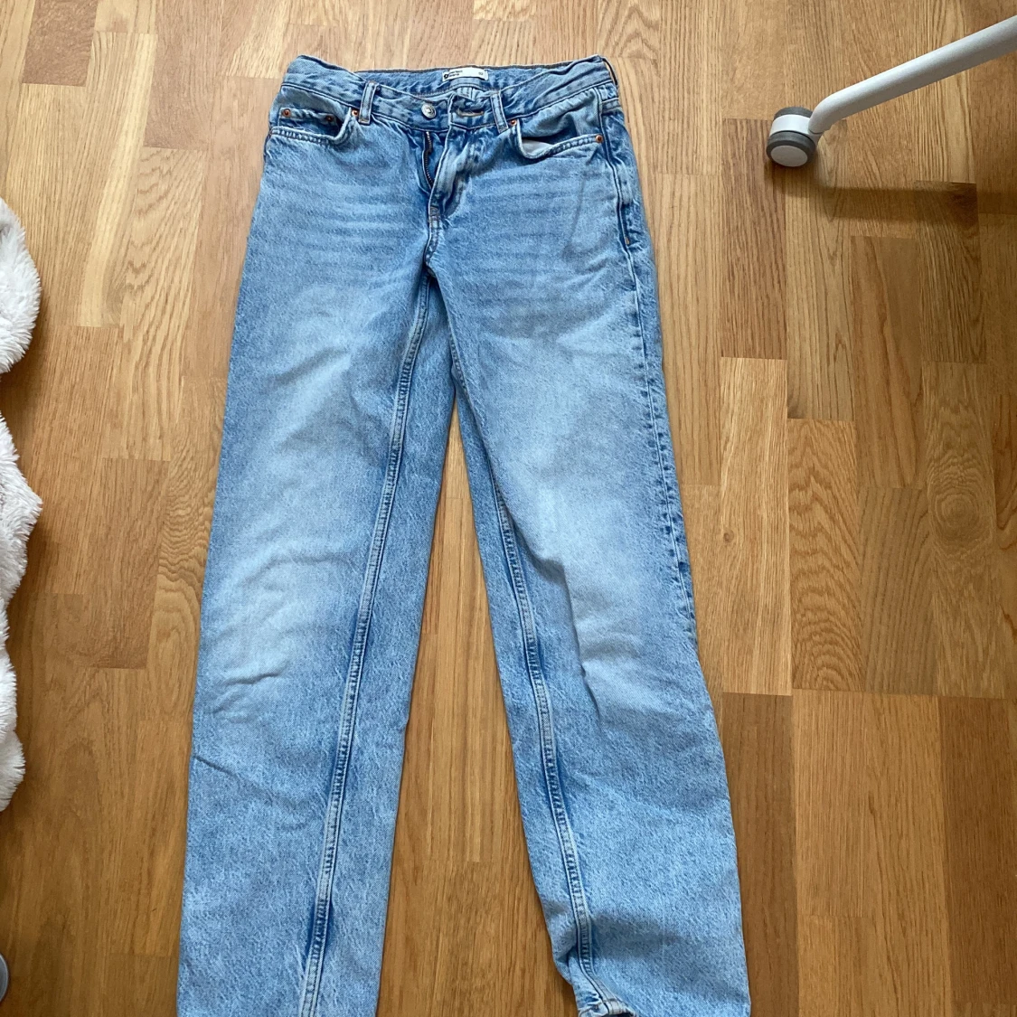 Snygga lågmidjade jeans - 90