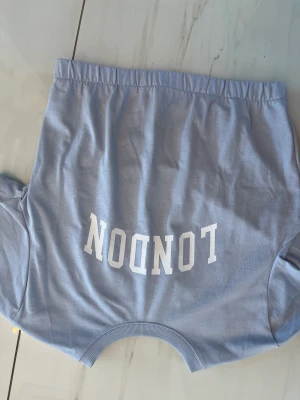 Magtröja - Fick denna tröja från mina kusiner som bor i USA och den kommer tyvärr inte till användning💕