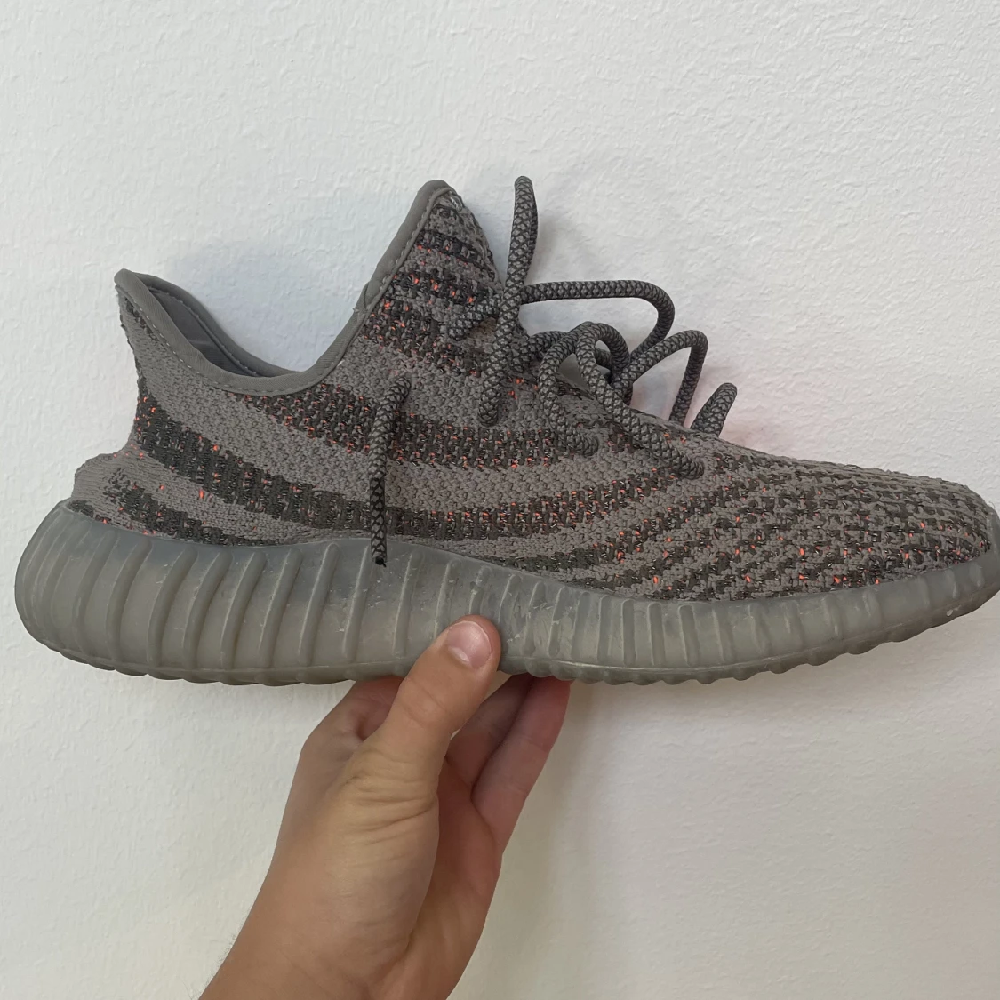 Yeezy 350 v2 Beluga - 91