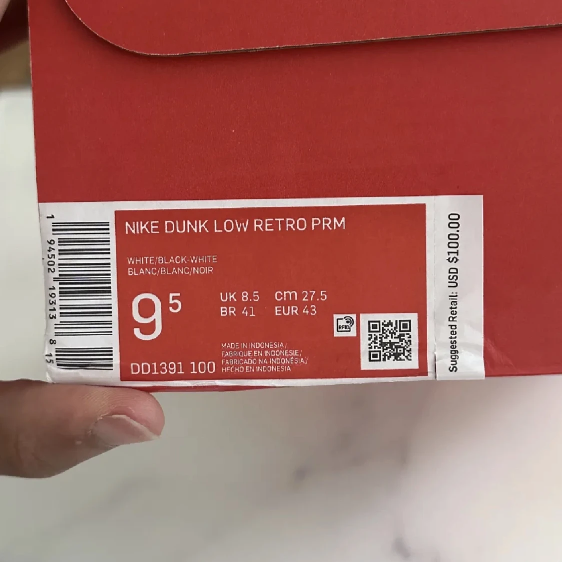 Nike dubk low white/black Storlek 43   - 91