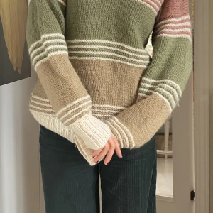 Stickad tröja  - Jätte fin och varm stickad tröja! Kom inte till användning 