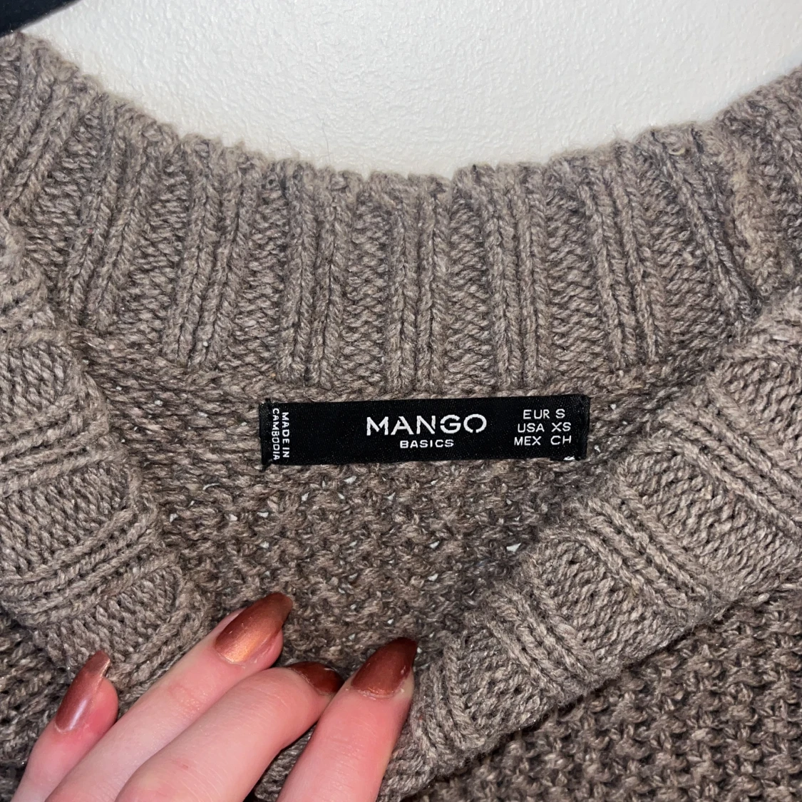 Stickad grå tröja - 91