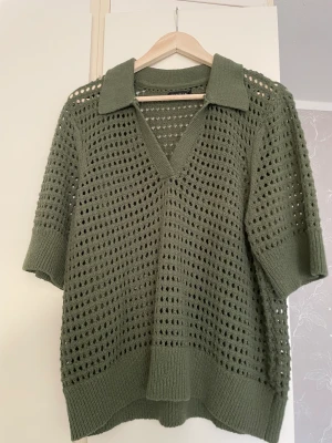 Tröja - Tröja från Stockholm LM  Storlek L men snygg som lite oversized. Har i vanliga fall S