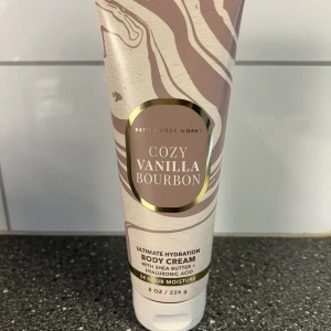 Body lotion från bath & bodyworks - Underbar doft i vanilj, 226g  