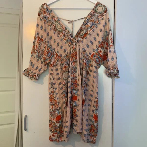 Klänning  - Bra skick 