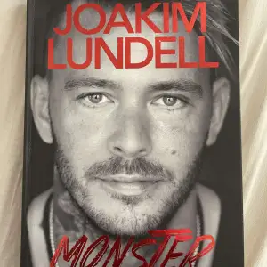 Säljer en Joakim Lundell bok. Pris kan diskuteras.❤️