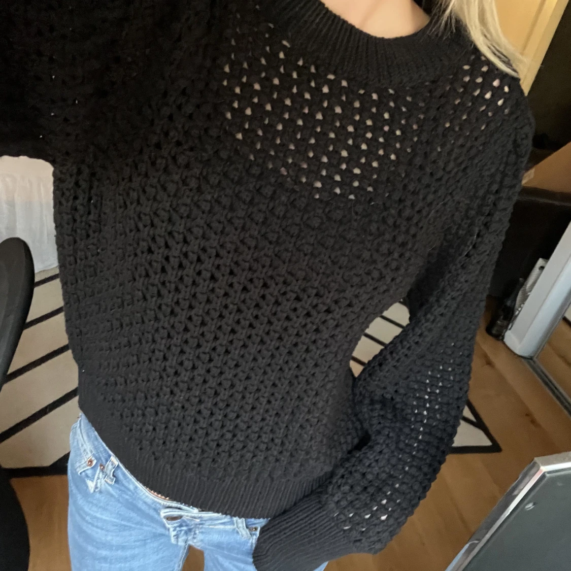 Svart stickad tröja - 90