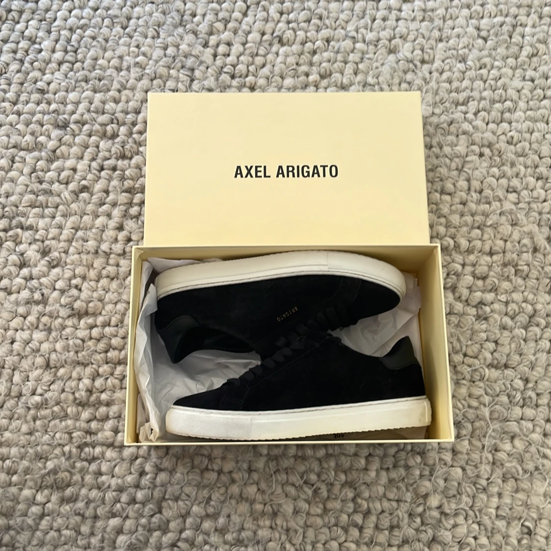Axel arigato skor veldigt bra skick  - 91