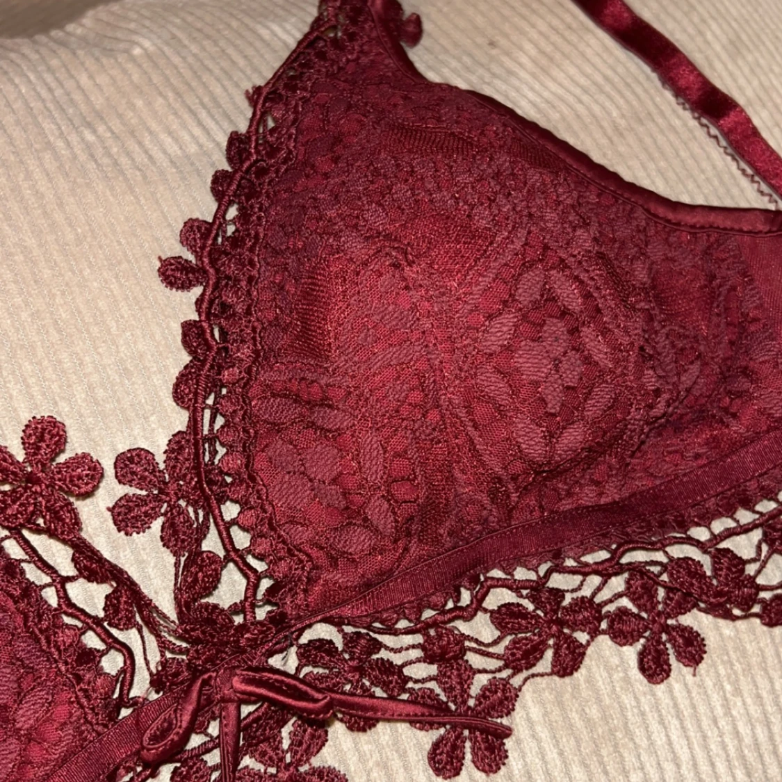 Jätte söt fin vinröd bralette - 91