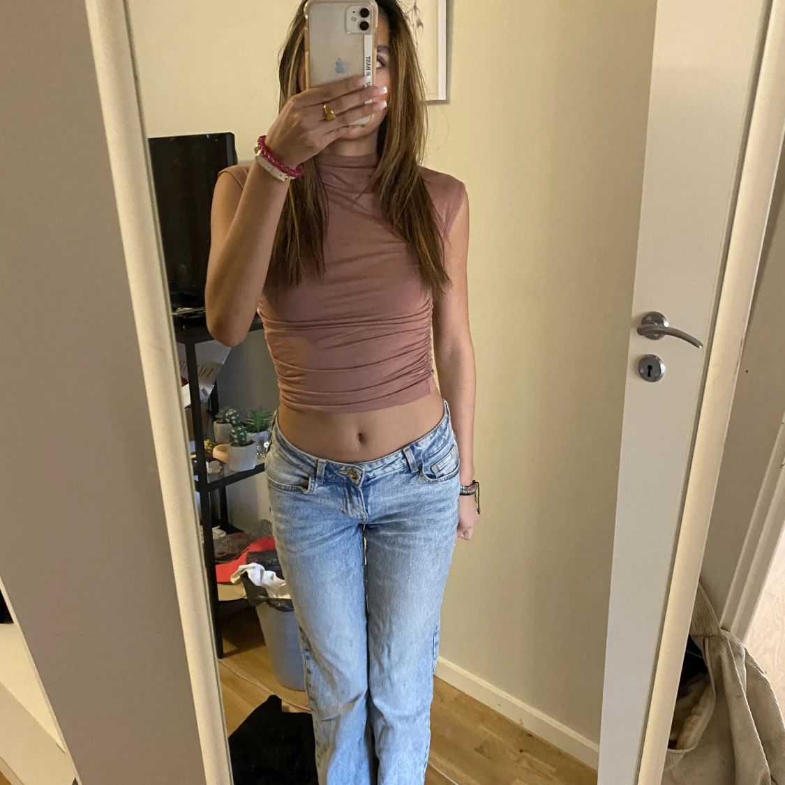 Blåa lågmidjade jeans  - 91