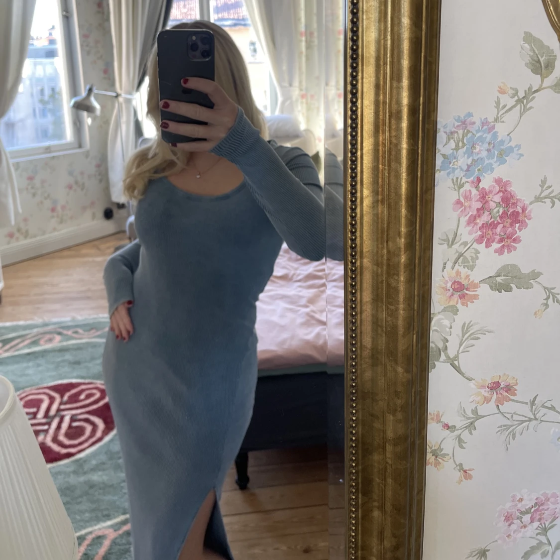 Långklänning med slits 💌 - 90