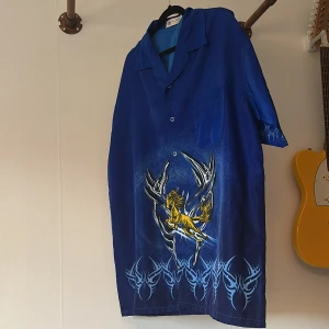 Skjorta - Svinball skjorta, inga defekter 