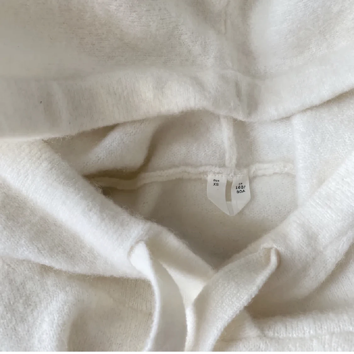 Stickad hoodie  - 90