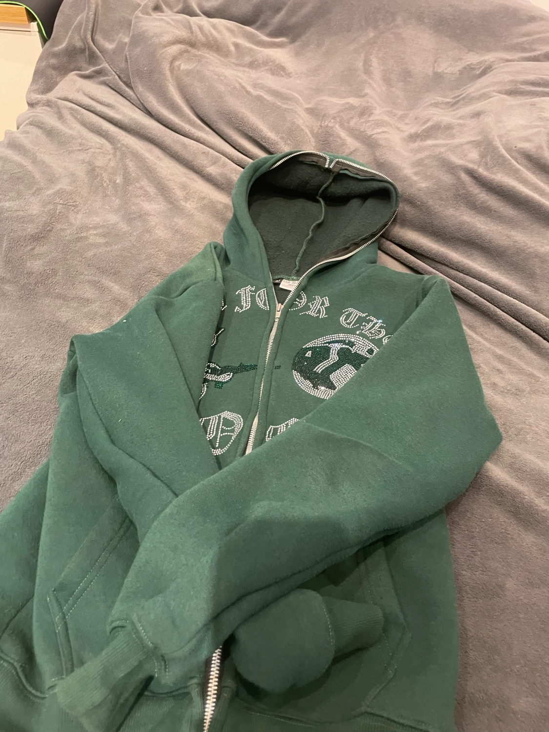 Aim for the moon rhinestone hoodie  - 90