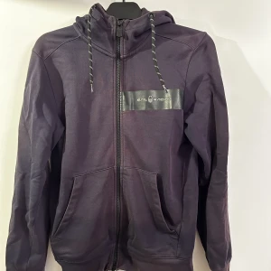 Smidigt sail racing tröja - Skön sail raicing tröja, använd några antal gånger