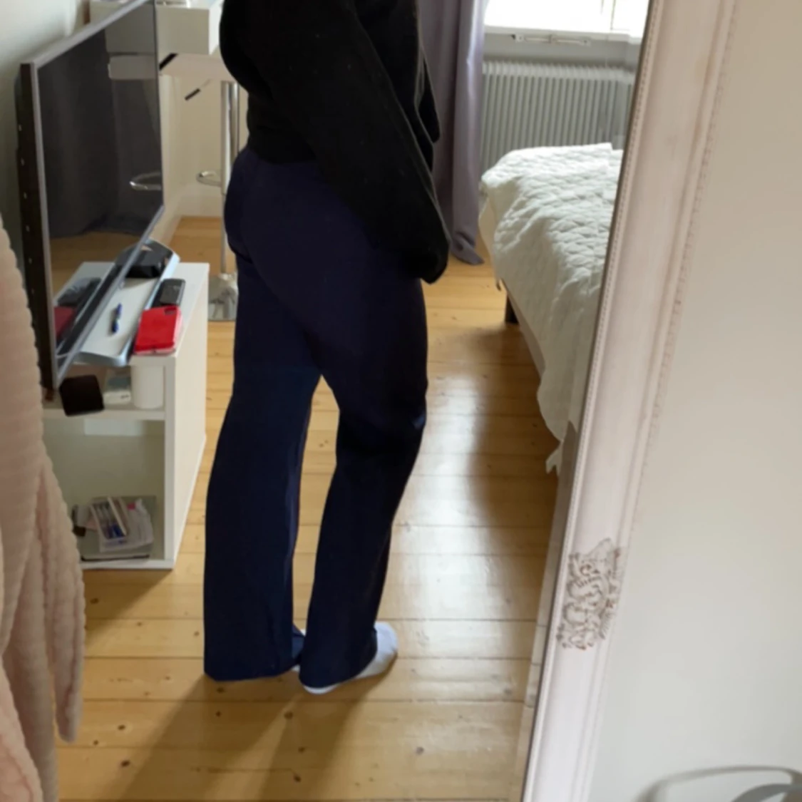 Mörkblåa Kostymbyxor - 90