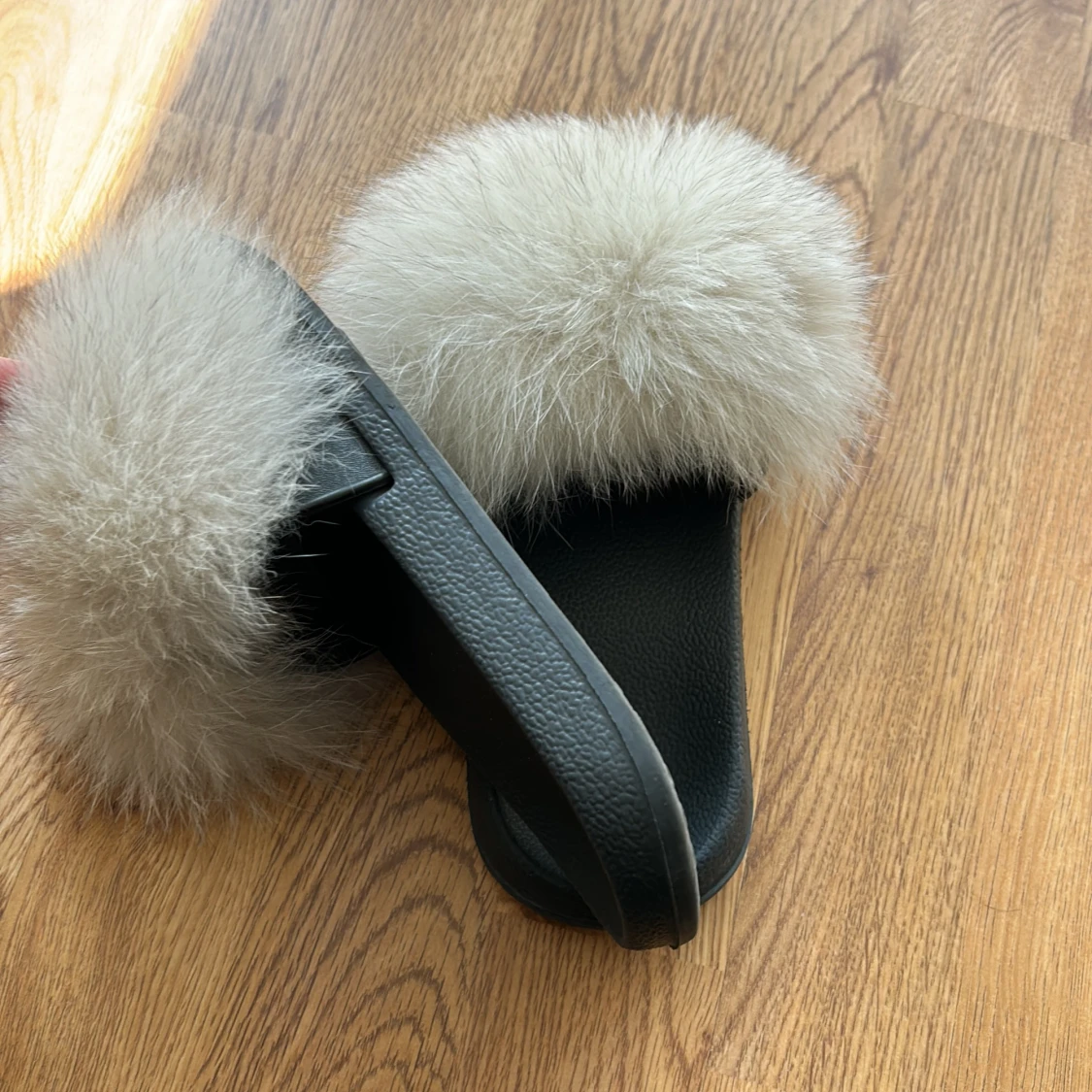 Äkta päls tofflor  - 91