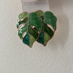 Örhängen - Örhängen formade som blad