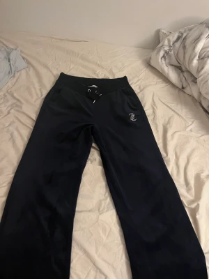 Juciy byxor  - Det här är ett par juciy byxor har endast använt dem två gånger 