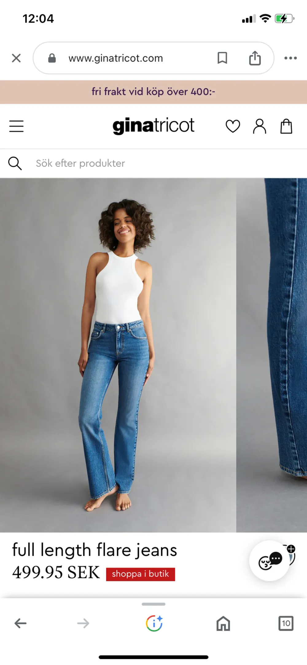 Snygga jeans från ginatricot. Dom är andvända men i gott skick. Enda är att dom är något slitna nertill (se bild 3) men det är verkligen inget man tänker på. Säljes då jag inte längre får på mig dom. Egna bilder kan skickas. Jeans & Byxor.