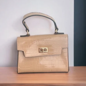 Handväska  - I bra skick 