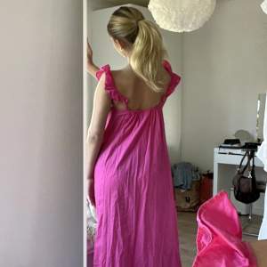 Super fin rosa sommar klänning, strl xs