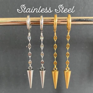 Örhängen  - Rostfria ❤️frakt 15kr. Ett par för 140kr